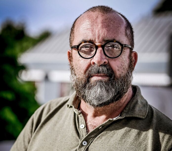 Bernard LEVENEUR [ Ecrivain « Retrouver l’âme créole »